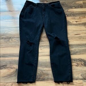 Judy Blue Black Ripped Distressed Slim Jeans 16W Stretch Raw Hem